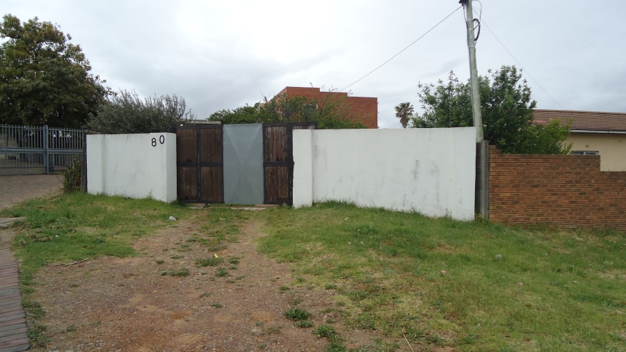 4 Bedroom Property for Sale in Cloetesville Western Cape